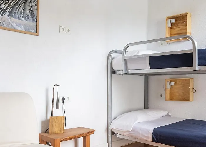 Hostel Zarautz Hostel *