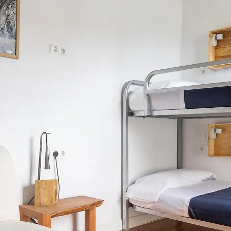 Hostel Zarautz Hostel *