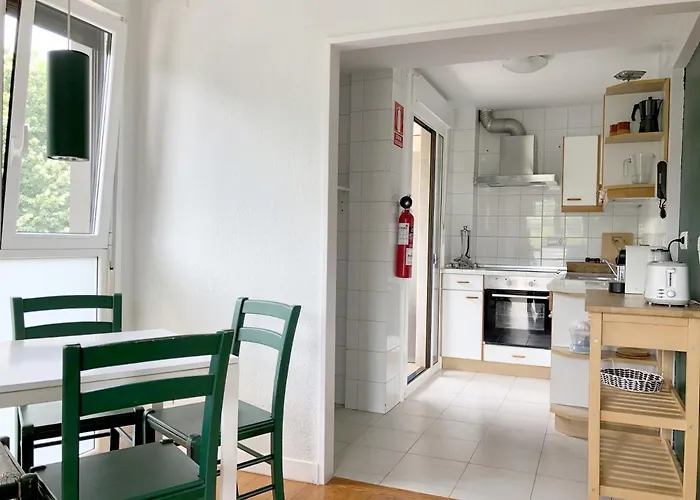 Zarautz Hostel Hostel *