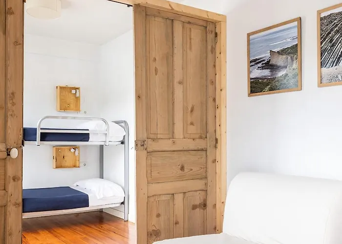 Hostel Zarautz Hostel *